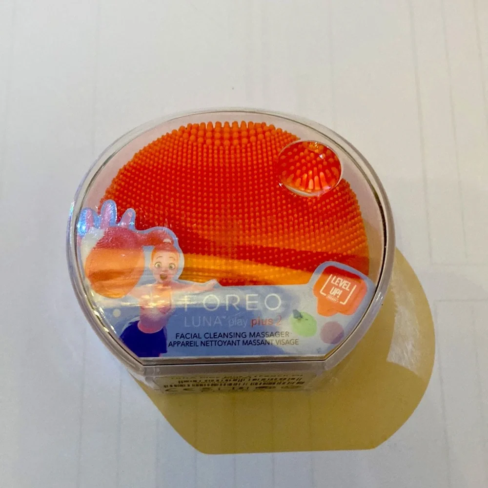 FOREO Play Plus 2 - Picture 1 of 7